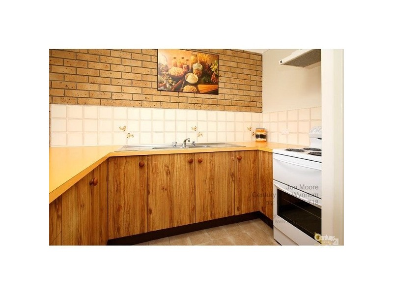 2/43 Drayton Terrace, Wynnum QLD 4178