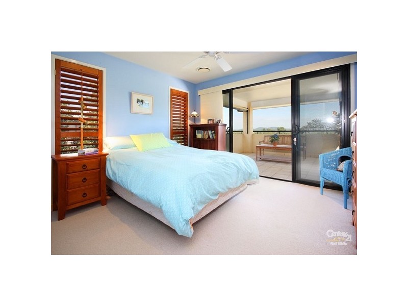 18 Dane Court, Manly West QLD 4179