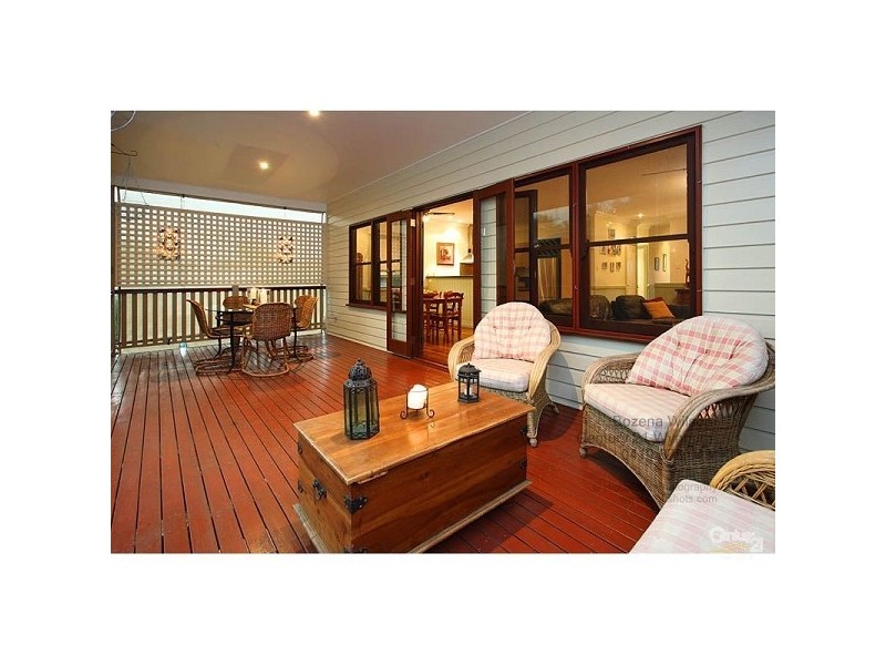 22 Carnation Road, Manly West QLD 4179