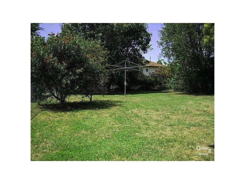 36 Pansy Street, Wynnum QLD 4178