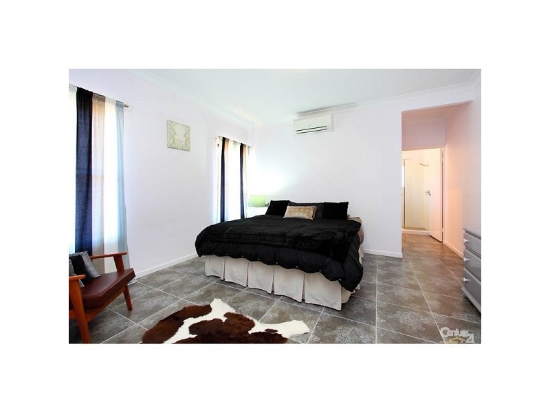 66 Brokenwood Circuit, Tingalpa QLD 4173