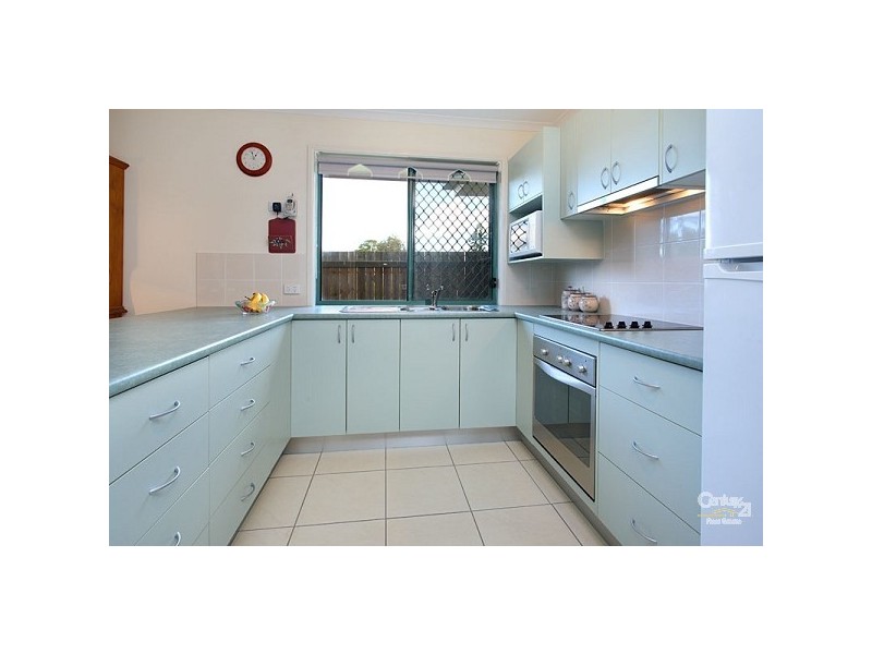 3 Grevillea Place, Wynnum West QLD 4178