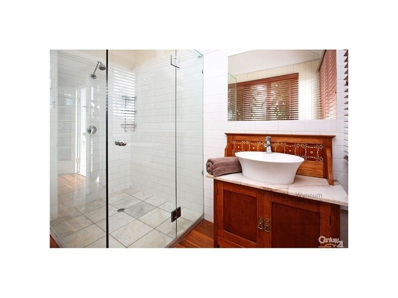 2388 Wynnum Road, Wynnum QLD 4178