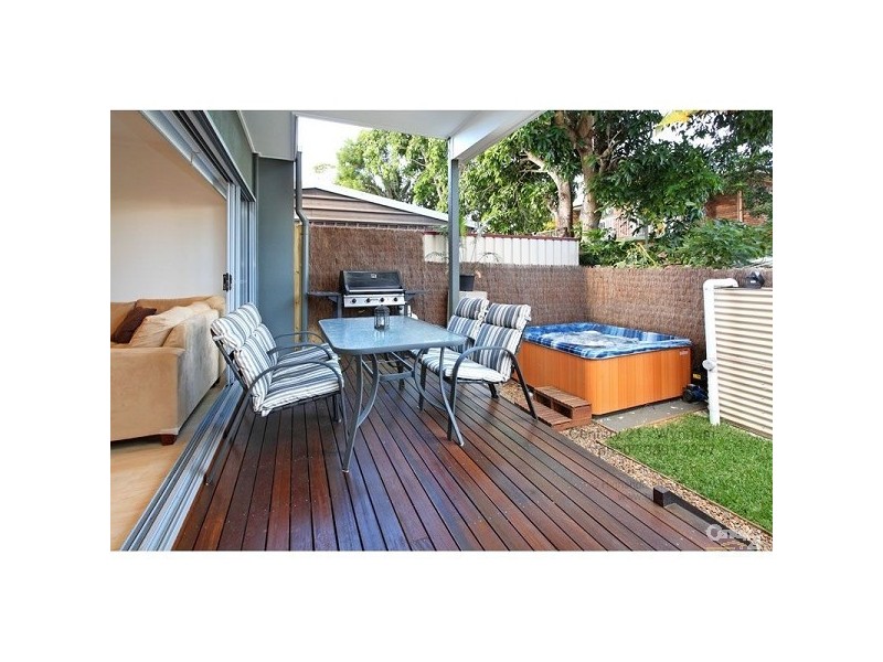 3/100 Bride Street, Wynnum QLD 4178