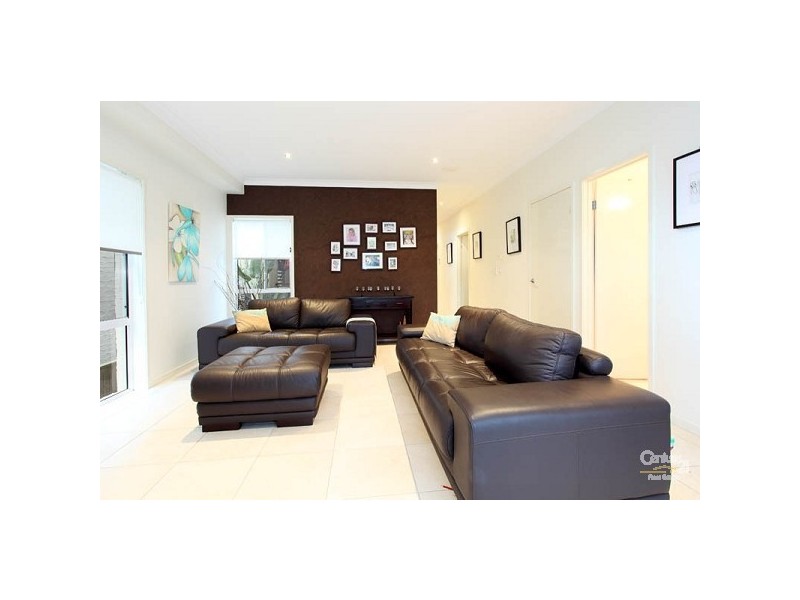 15 Warra Street, Wynnum QLD 4178