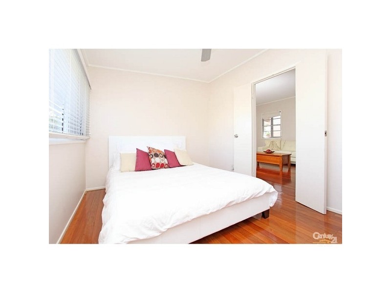 56 Ryder Street, Wynnum QLD 4178