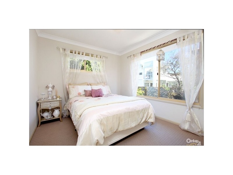 89 Kingsley Terrace, Manly QLD 4179