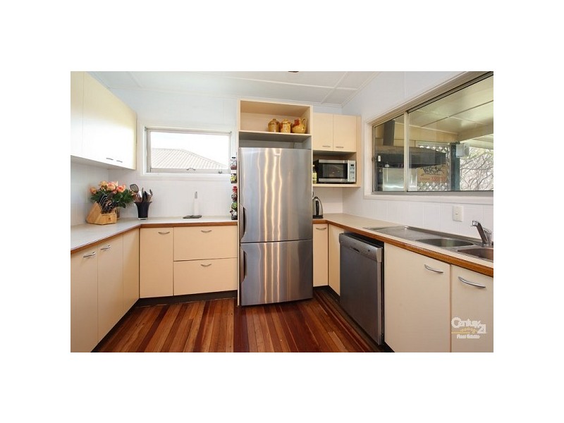 81 Daisy Road, Manly West QLD 4179