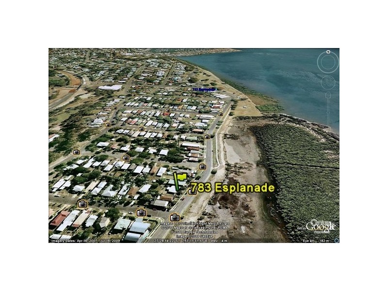 783 Esplanade, Lota QLD 4179