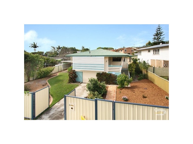 6 Banoon Drive, Wynnum QLD 4178