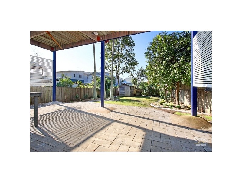 80 Stratton Terrace, Manly QLD 4179