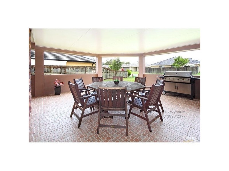 66 Wirra Circuit, Wynnum West QLD 4178