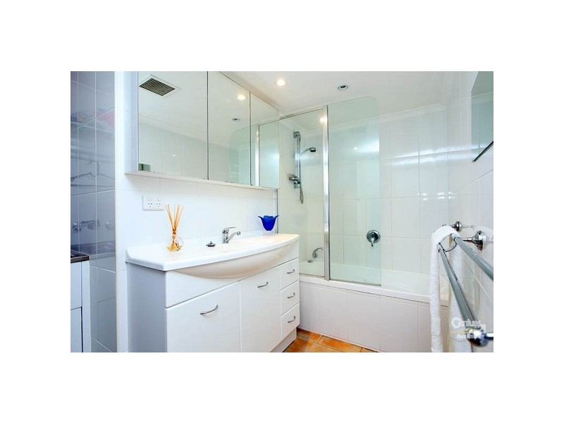 12/155 Esplanade, Wynnum QLD 4178