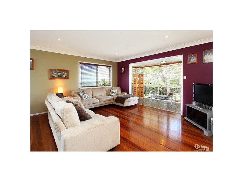 23 Banoon Drive, Wynnum QLD 4178