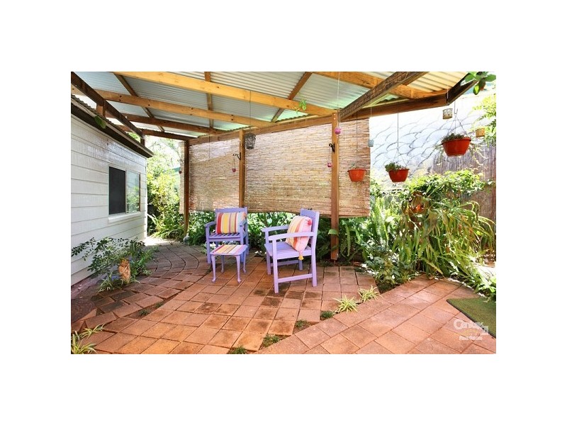 5 Curtis Street, Manly QLD 4179