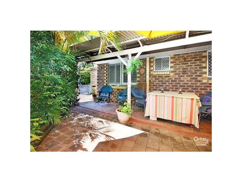 5 Curtis Street, Manly QLD 4179