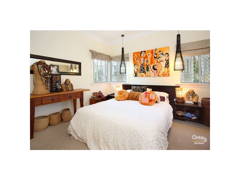 45 Alkoomie Street, Wynnum QLD 4178