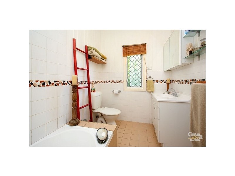 45 Alkoomie Street, Wynnum QLD 4178