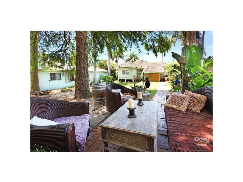 45 Alkoomie Street, Wynnum QLD 4178