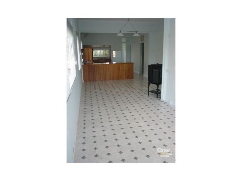 80 Clara Street, Wynnum QLD 4178