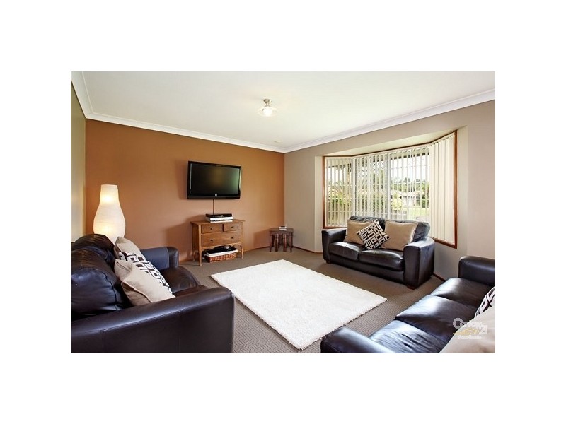 11 Russell Close, Wynnum West QLD 4178