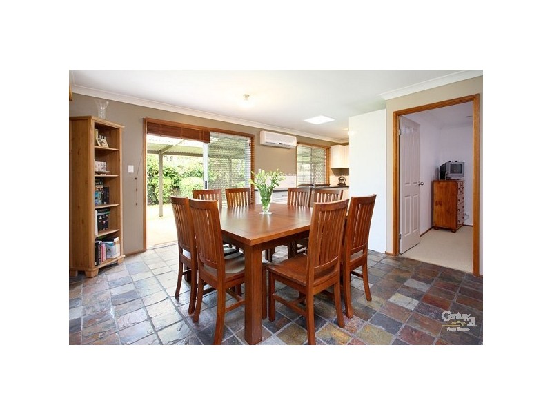 11 Russell Close, Wynnum West QLD 4178