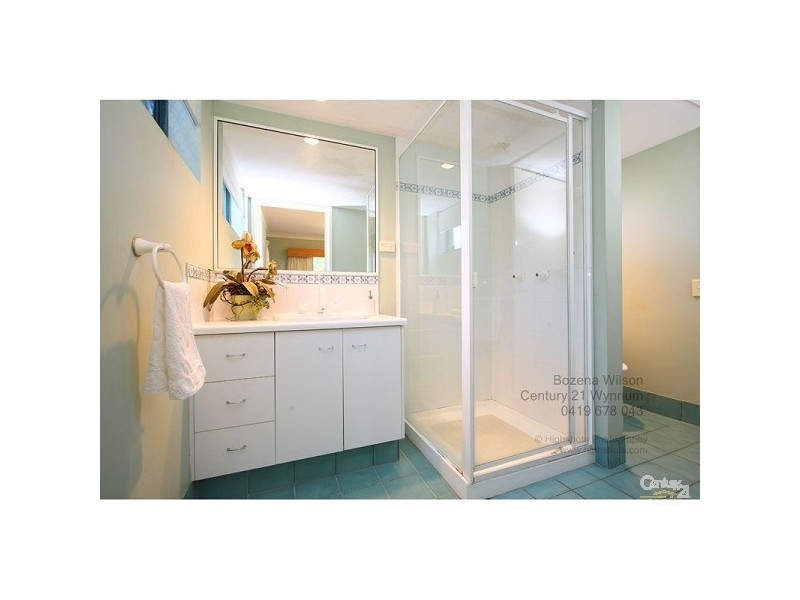 1/30 Edith Street, Wynnum QLD 4178