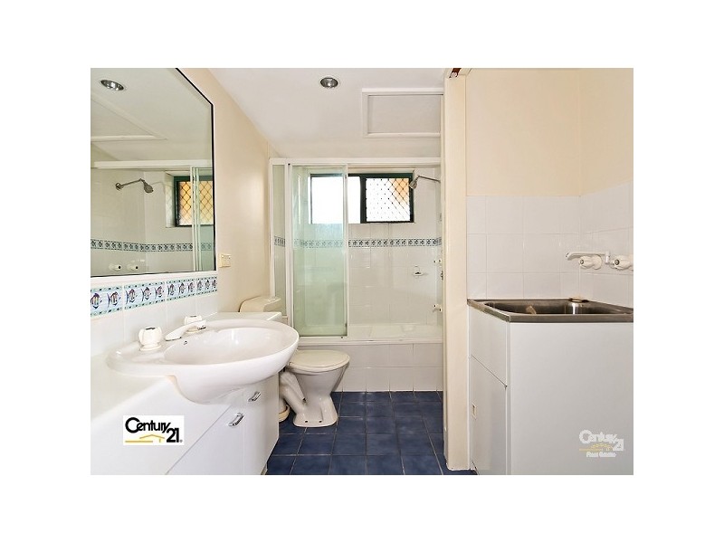 3/30 Edith Street, Wynnum QLD 4178