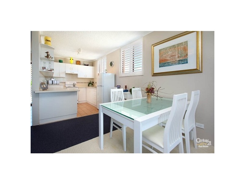 11/415 Esplanade, Manly QLD 4179