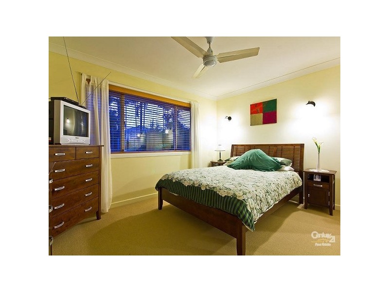 7 Glenlyn Street, Wynnum West QLD 4178