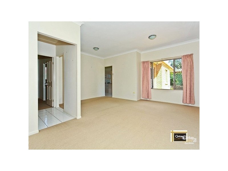 128 Schooner Circuit, Manly West QLD 4179