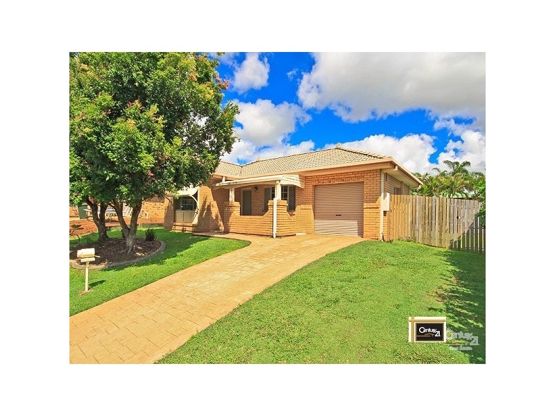 128 Schooner Circuit, Manly West QLD 4179