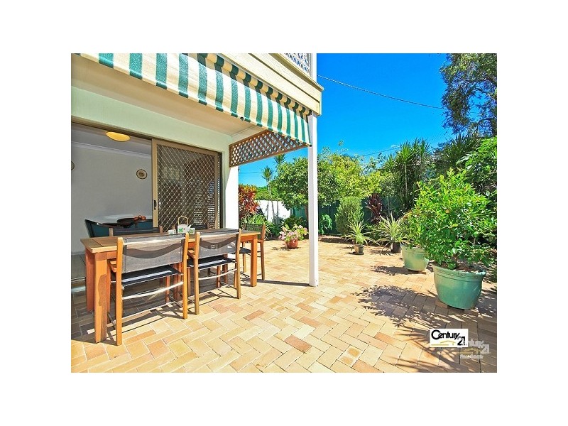 1/12 Edith Street, Wynnum QLD 4178