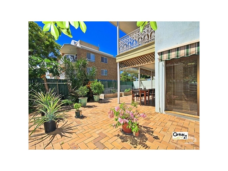 1/12 Edith Street, Wynnum QLD 4178