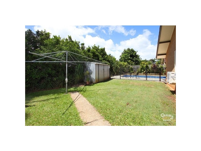 39 TARWHINE Street, Manly West QLD 4179