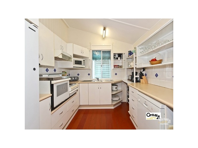 61 Valetta Street, Manly QLD 4179