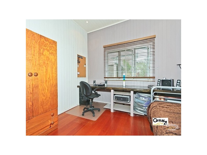 61 Valetta Street, Manly QLD 4179