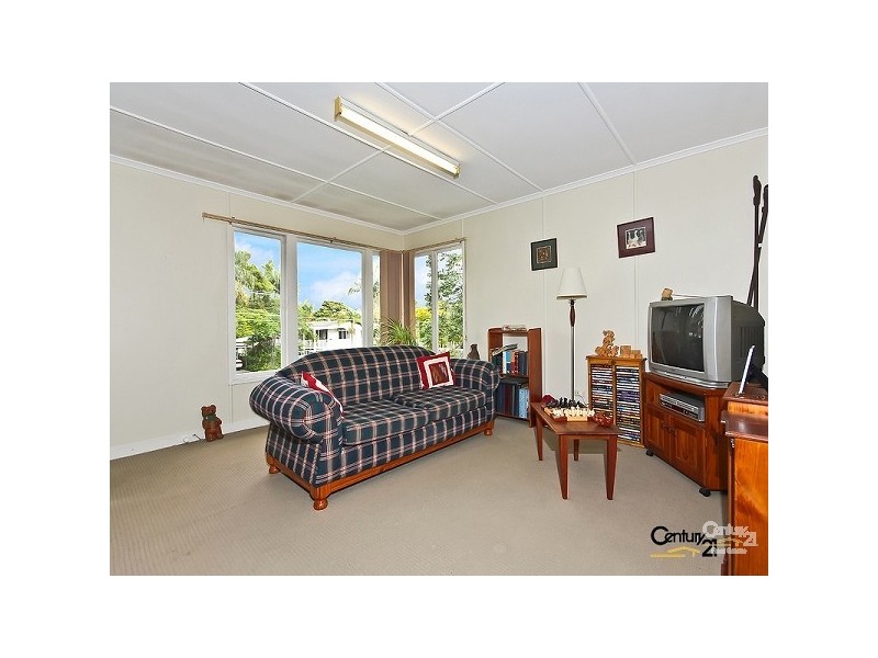 19 Kingswood Street, Manly West QLD 4179