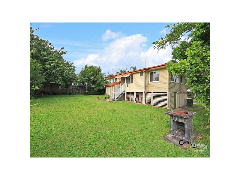 19 Kingswood Street, Manly West QLD 4179