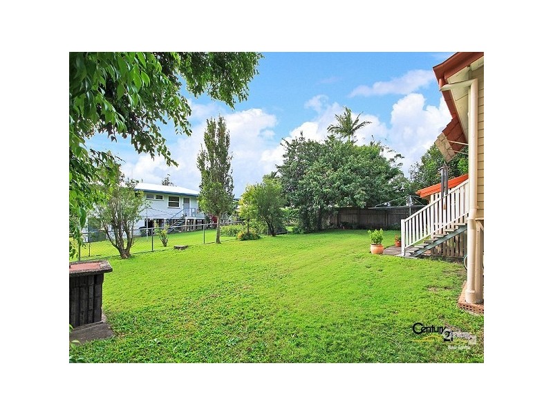 19 Kingswood Street, Manly West QLD 4179