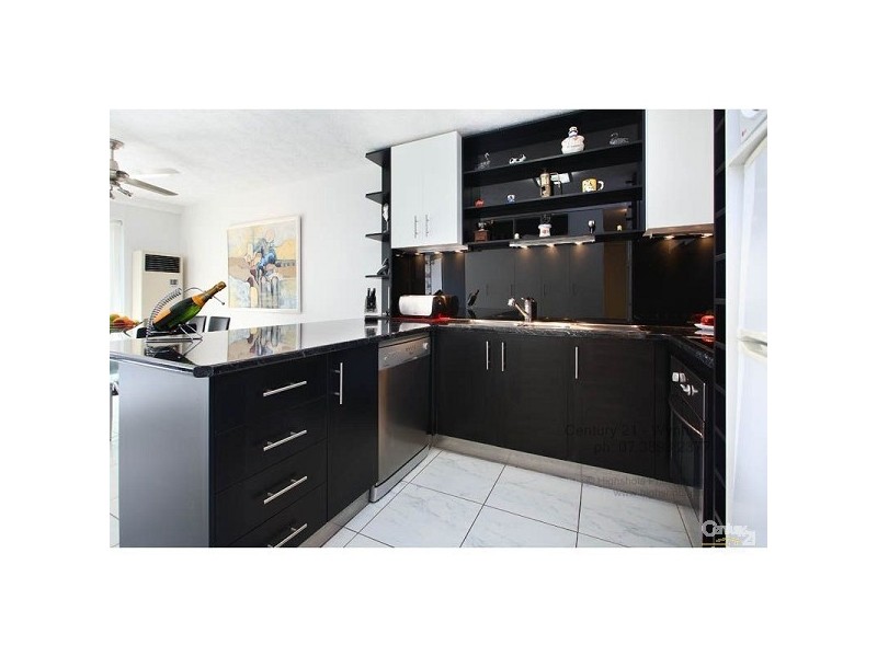 155 Wynnum Esplanade, Wynnum QLD 4178