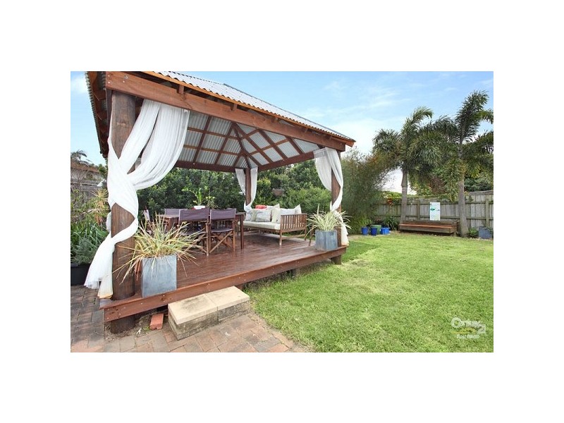 528 Tingal Road, Wynnum QLD 4178