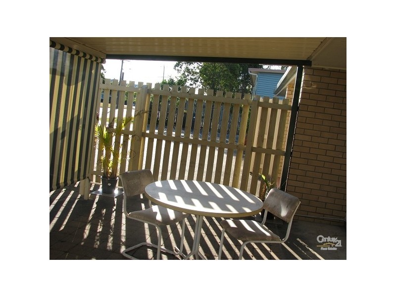 2/43 Drayton Terrace, Wynnum QLD 4178