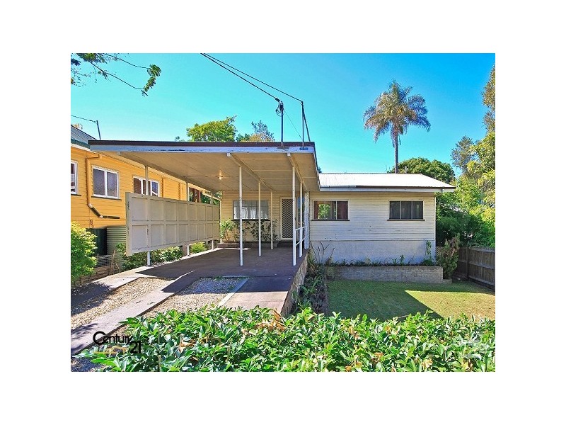 379 Tingal Road, Wynnum QLD 4178