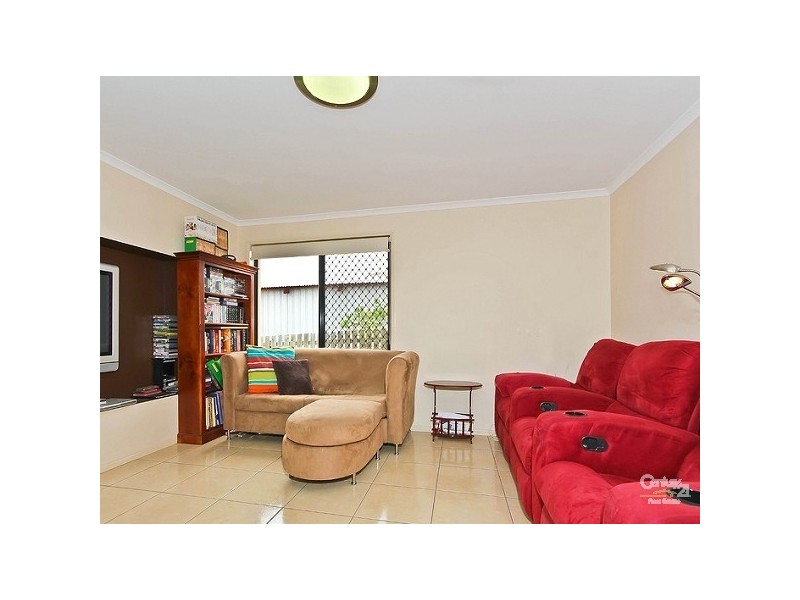 6 GUMNUT Close, Lota QLD 4179