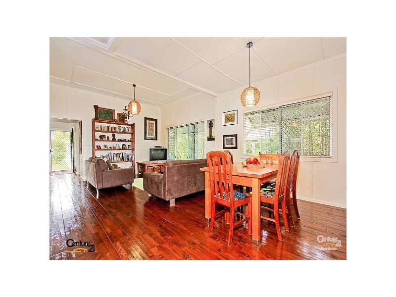 13 Ryder Street, Wynnum QLD 4178