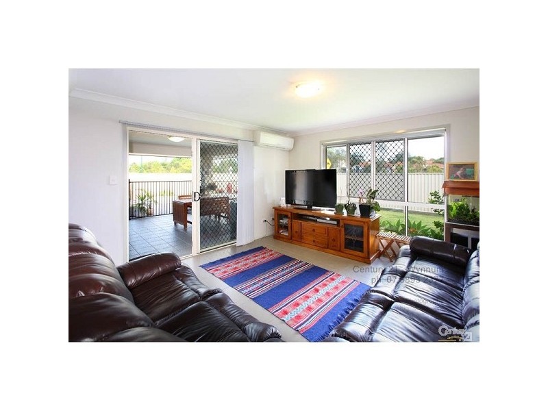 2 Venn Court, Wynnum West QLD 4178