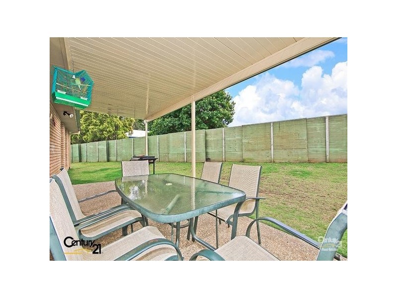 15 Elaine Place, Birkdale QLD 4159