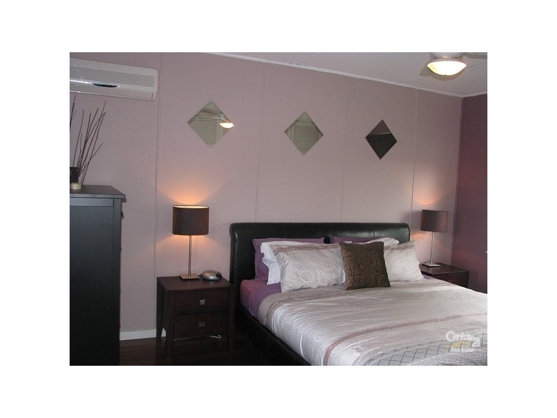 27 CABANDA STREET, Wynnum West QLD 4178