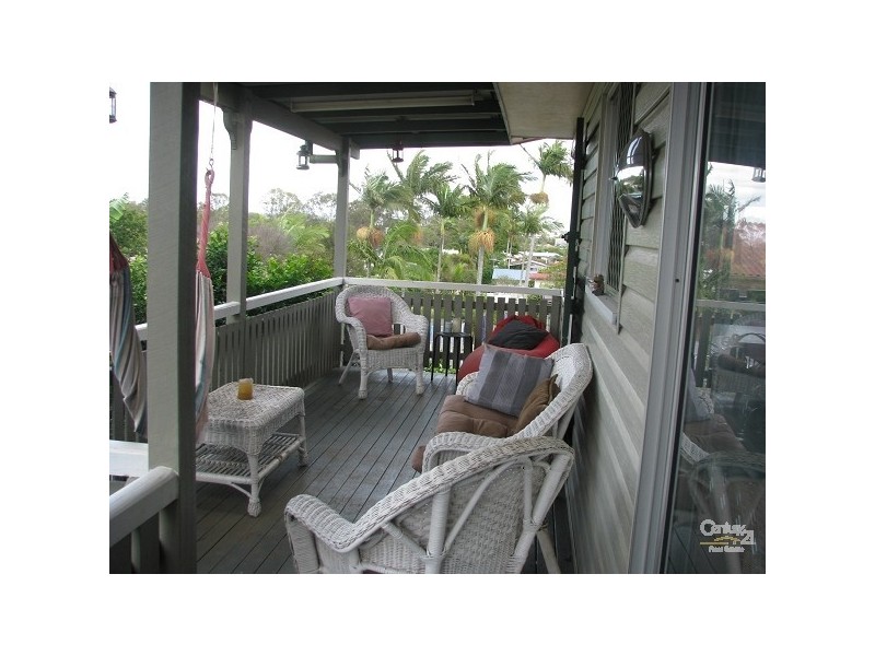 27 CABANDA STREET, Wynnum West QLD 4178